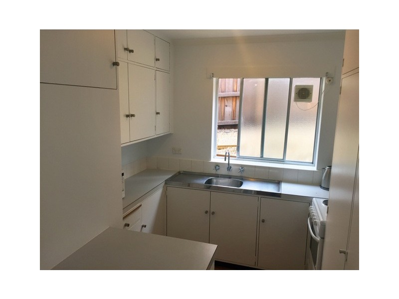 1/2A Sayer Crescent, Sandy Bay TAS 7005