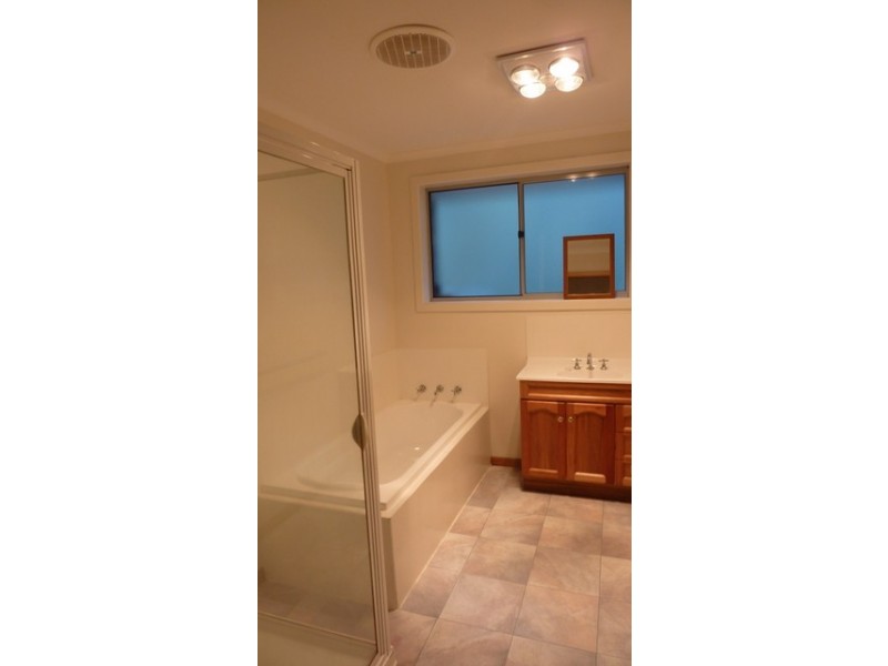 4 Peta Court, Old Beach TAS 7017