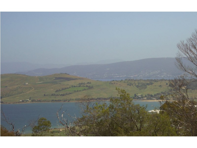 226 South Arm Road, Lauderdale TAS 7021