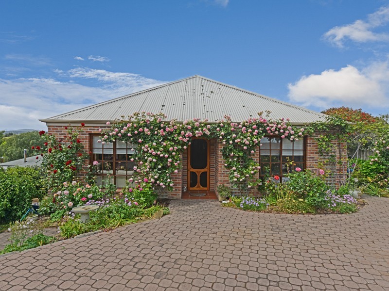 2/9 Cosgrove Drive, Richmond TAS 7025