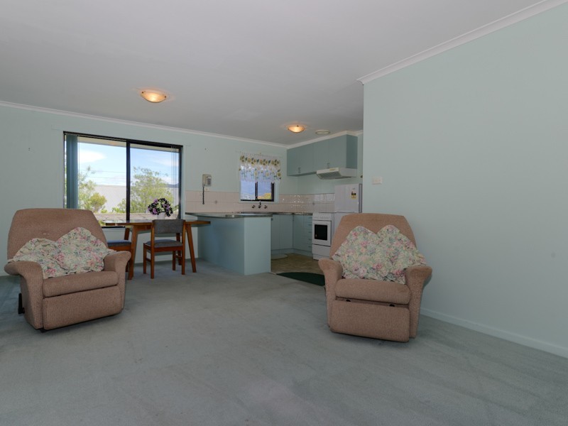 3/115 Derwent Avenue, Lindisfarne TAS 7015