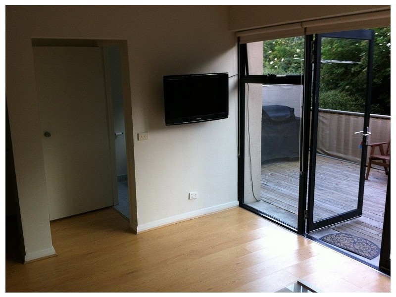 6/3 Norfolk Cres, Sandy Bay TAS 7005