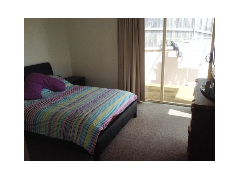 2/31 Raleigh Court, Howrah TAS 7018