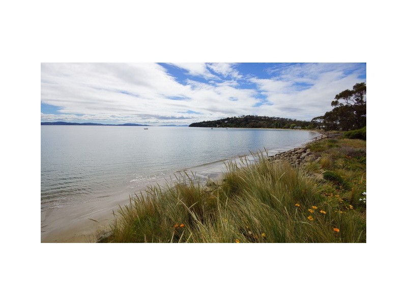 112 Bayview Road, Lauderdale TAS 7021