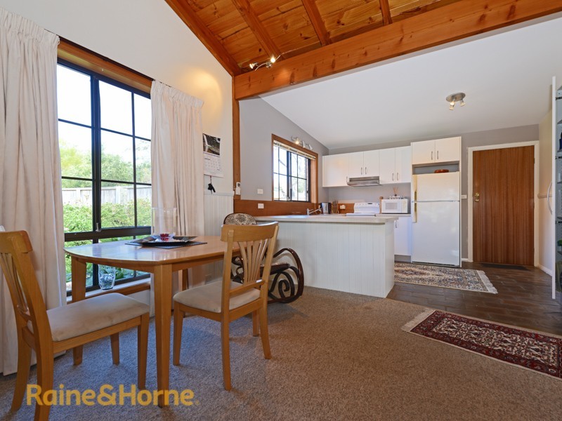 11 Bisdee Street, South Arm TAS 7022