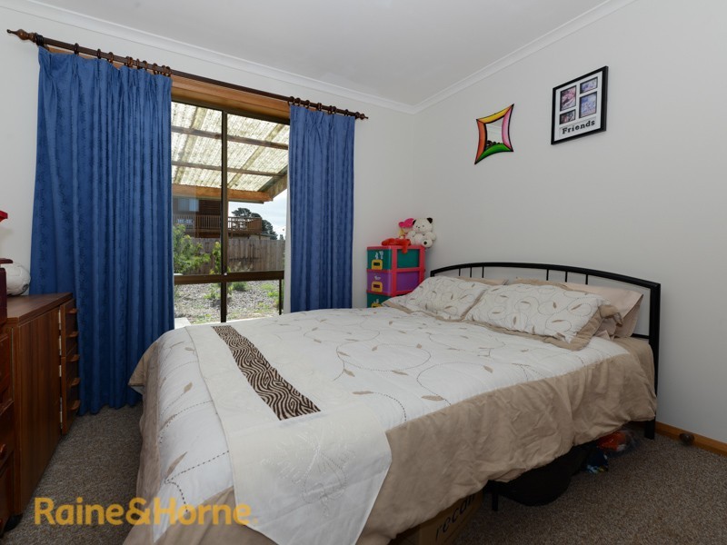 11 Bisdee Street, South Arm TAS 7022