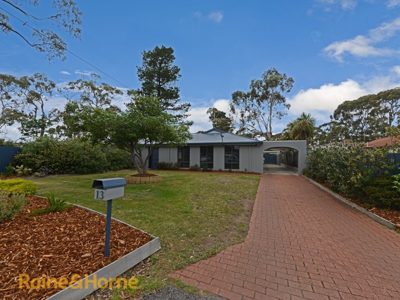 13 Winston Avenue, Seven Mile Beach TAS 7170