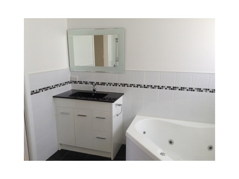 22 Tanundal Street, Howrah TAS 7018