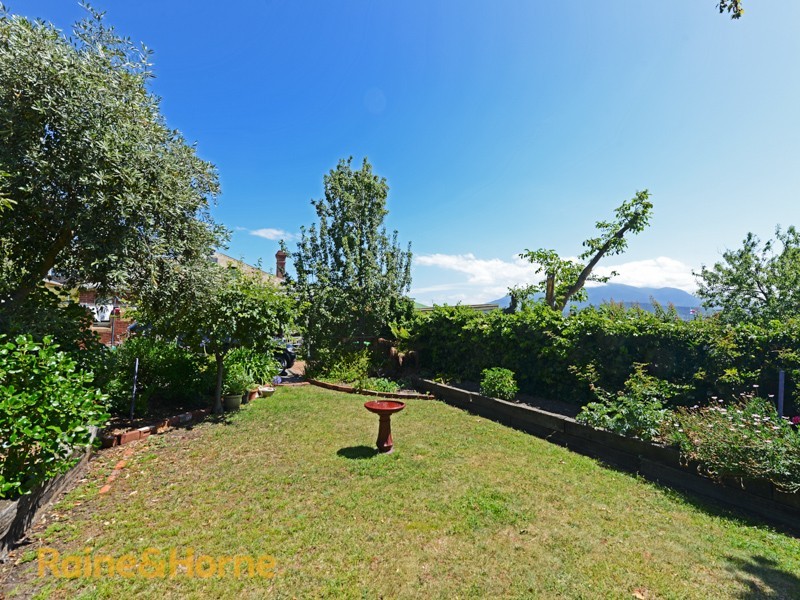 8 Clarence Street, Bellerive TAS 7018