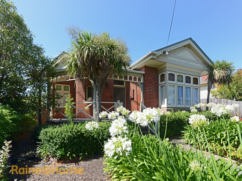 8 Clarence Street, Bellerive TAS 7018