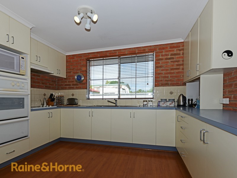 13 Cremorne Avenue, Cremorne TAS 7024