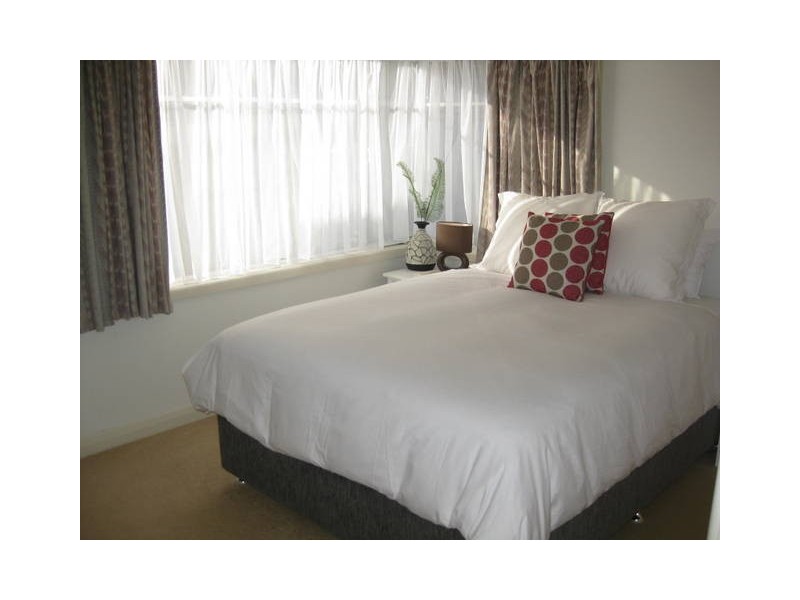 42 East Derwent Highway, Rose Bay TAS 7015