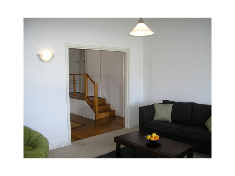 42 East Derwent Highway, Rose Bay TAS 7015