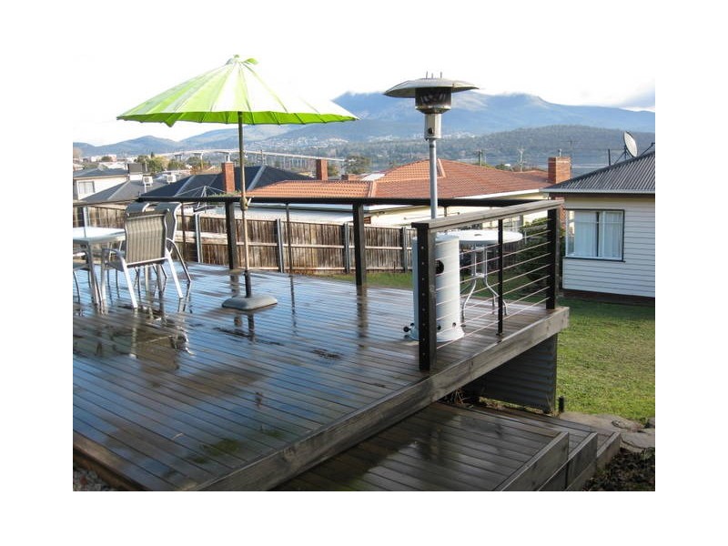 42 East Derwent Highway, Rose Bay TAS 7015