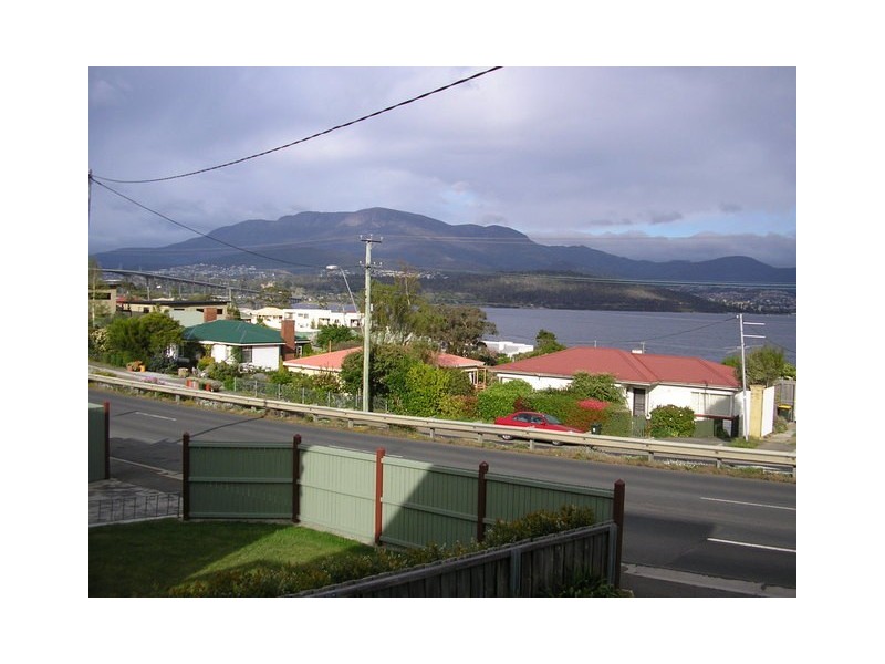 42 East Derwent Highway, Rose Bay TAS 7015