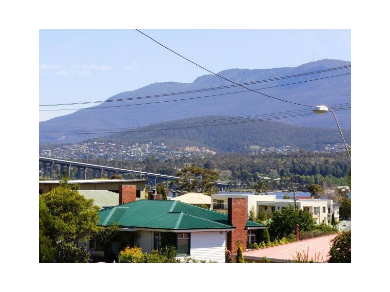 42 East Derwent Highway, Rose Bay TAS 7015