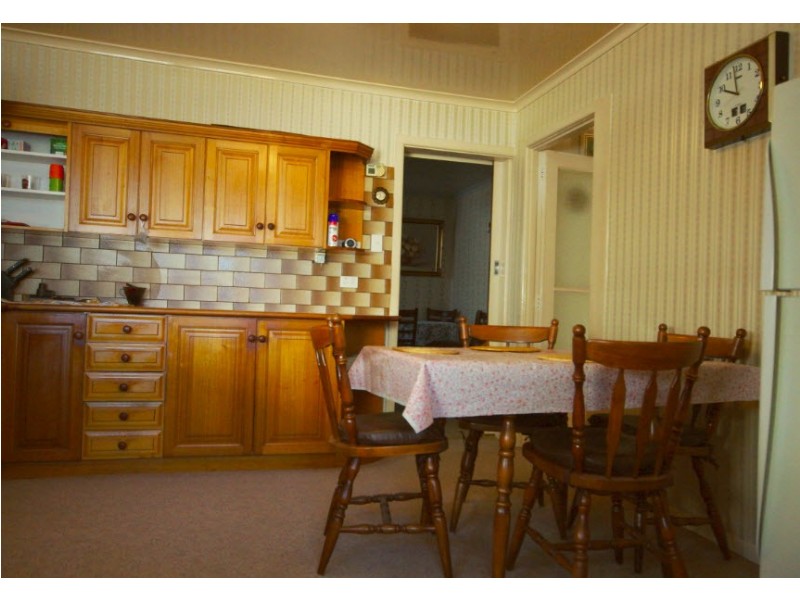 41 South Terrace, Lauderdale TAS 7021