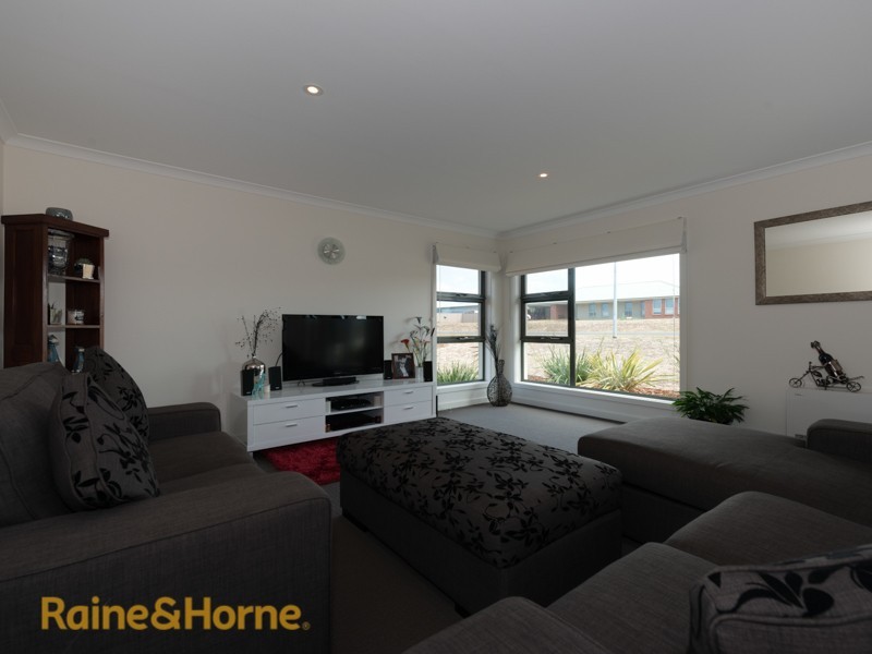 20B Rachel Crescent, Old Beach TAS 7017