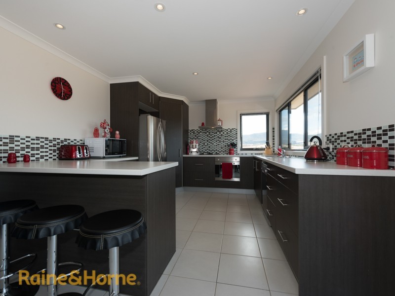 20B Rachel Crescent, Old Beach TAS 7017