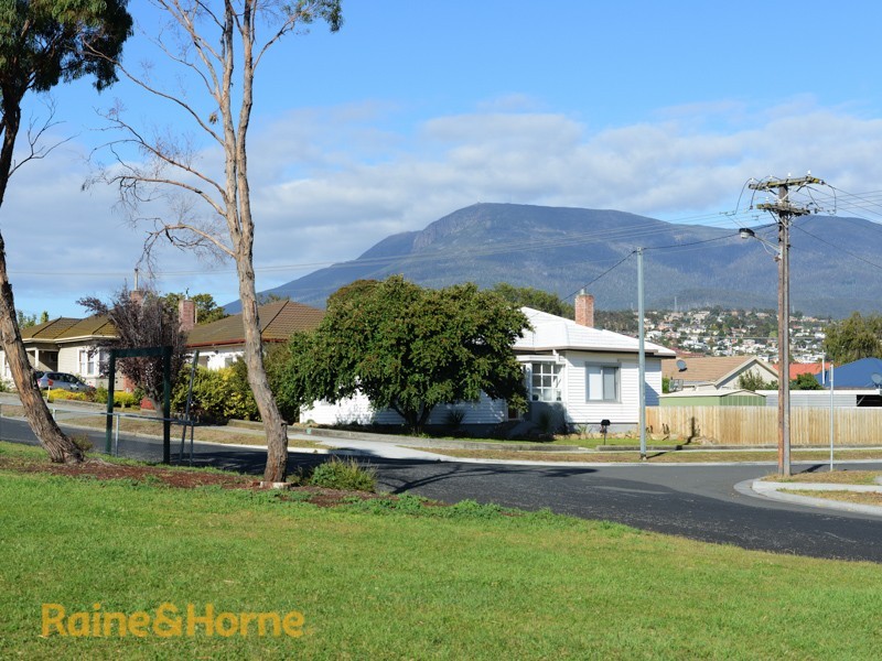 1 St Aubyn Square, Moonah TAS 7009