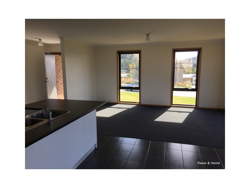 44 Camrise Drive, Cambridge TAS 7170
