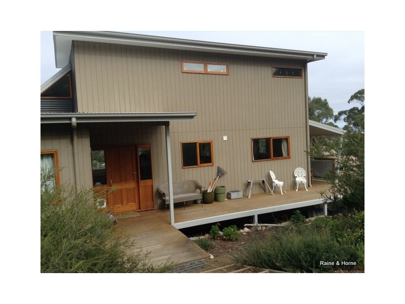 4 Olinka Court, Carlton TAS 7173