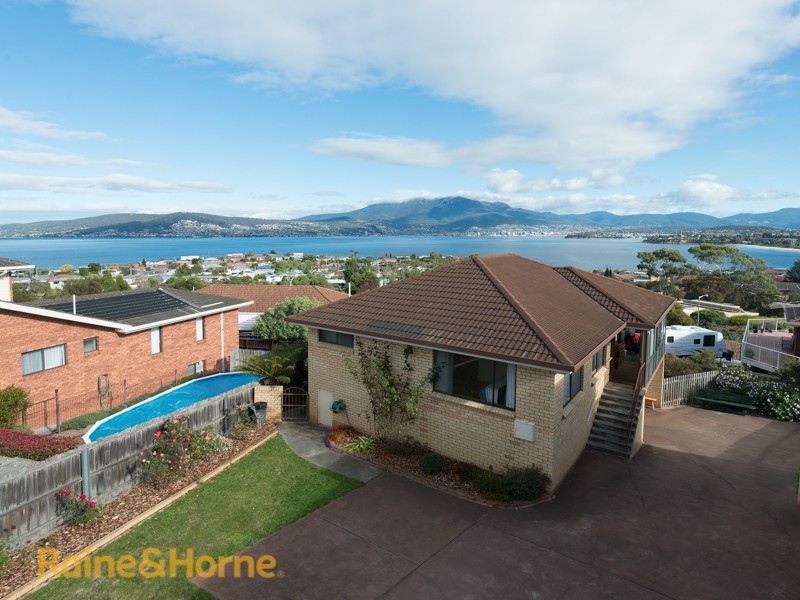 2/459 Oceana Drive, Howrah TAS 7018