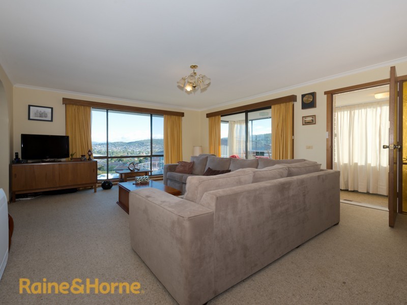 2/459 Oceana Drive, Howrah TAS 7018