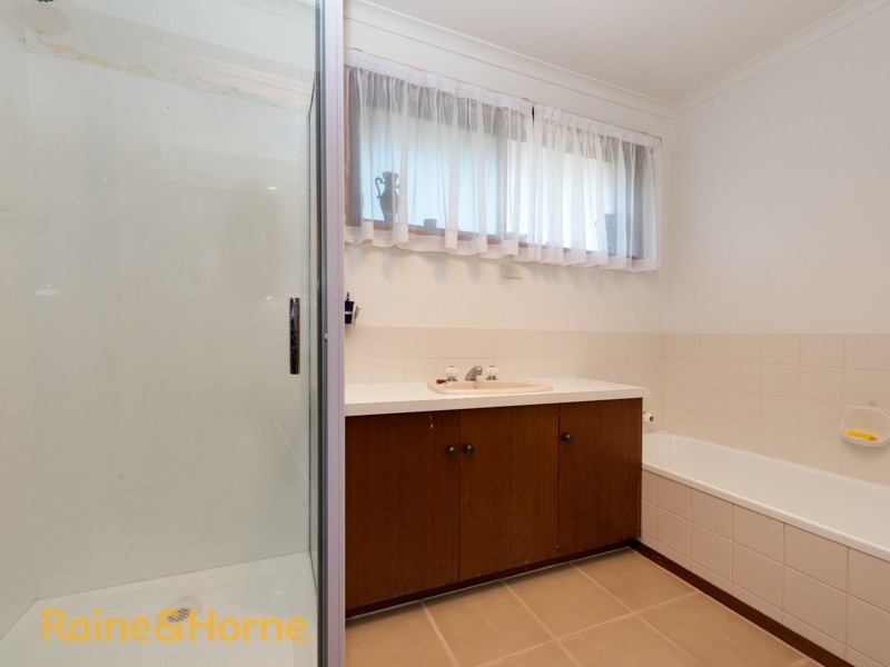2/459 Oceana Drive, Howrah TAS 7018