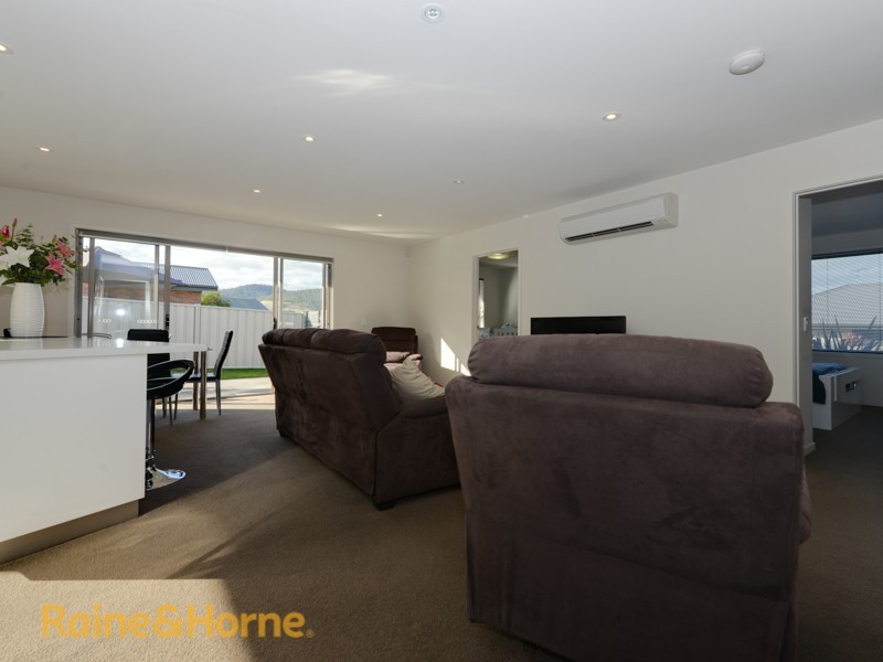 1/20 Glebe Hill Road, Howrah TAS 7018