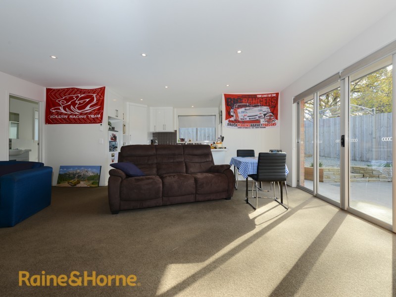 2/20 Glebe Hill Road, Howrah TAS 7018