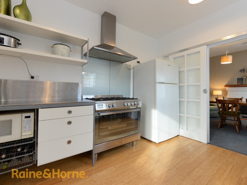 6 Amiens Avenue, Moonah TAS 7009