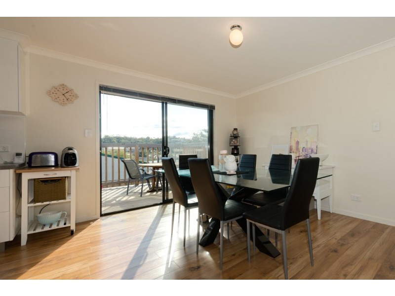 2/4 La Perouse Street, Warrane TAS 7018