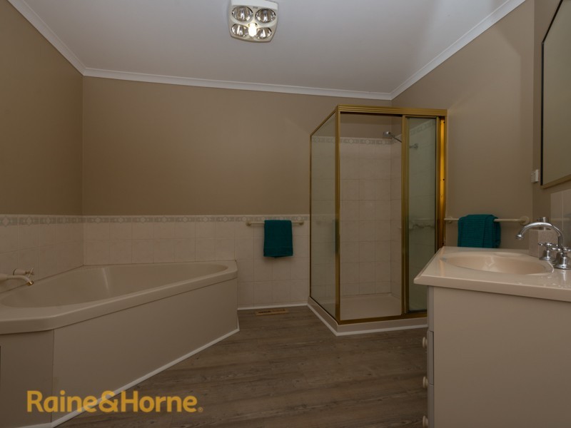 252 Lenah Valley Road, Lenah Valley TAS 7008