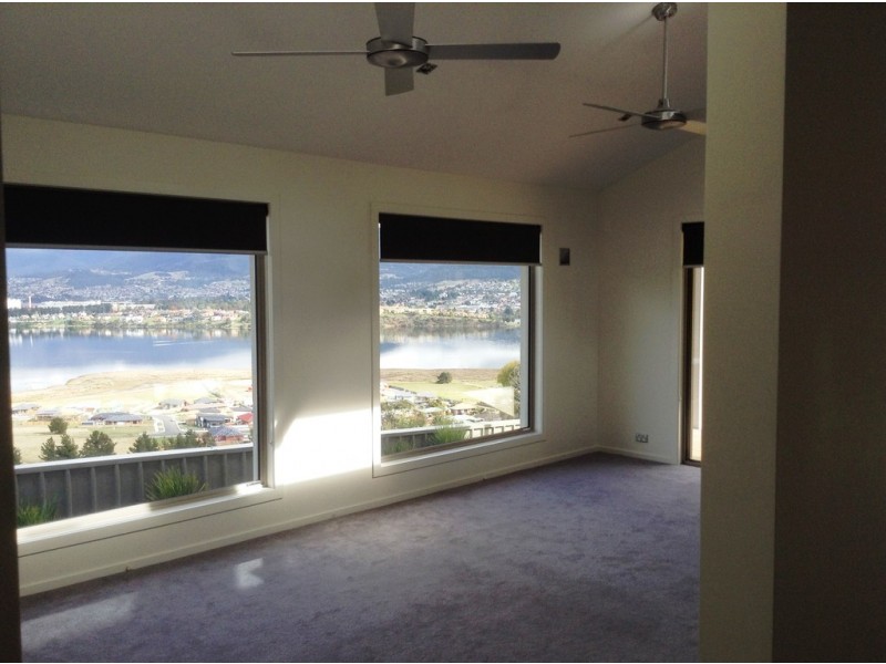 4 Peta Lane, Old Beach TAS 7017