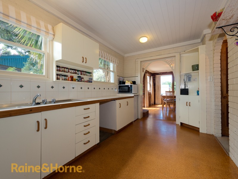 18 Leyden Avenue, Seven Mile Beach TAS 7170