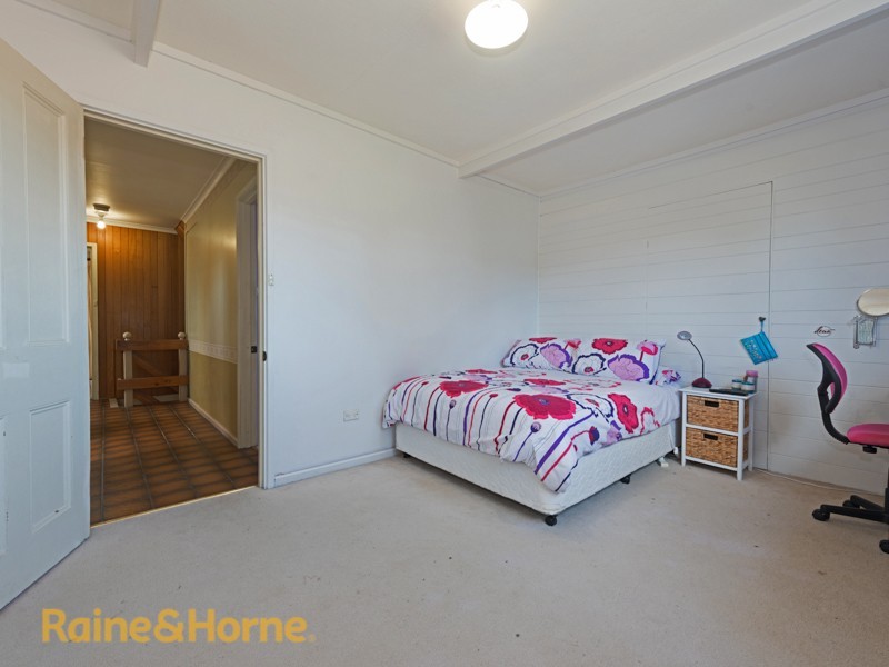 18 Leyden Avenue, Seven Mile Beach TAS 7170