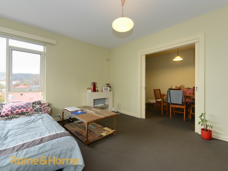 1/7 Montgomery Court, Sandy Bay TAS 7005