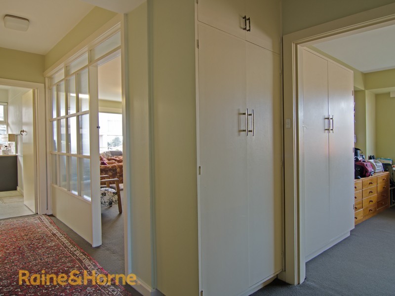 1/7 Montgomery Court, Sandy Bay TAS 7005