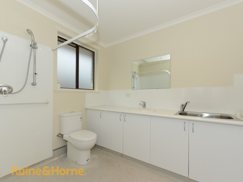 6/148 East Derwent Highway, Lindisfarne TAS 7015