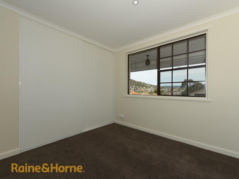 6/148 East Derwent Highway, Lindisfarne TAS 7015