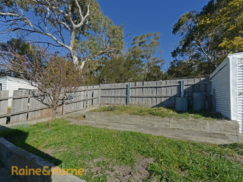 26 Broad Street, Lindisfarne TAS 7015