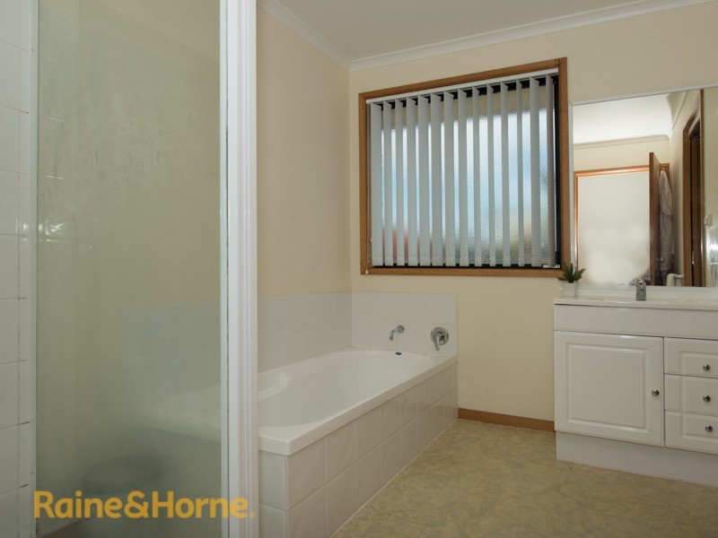 1/45 Cumberland Street, Warrane TAS 7018