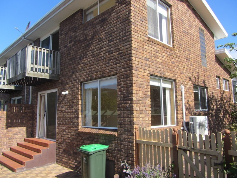 1/38 Topham Road, Rose Bay TAS 7015