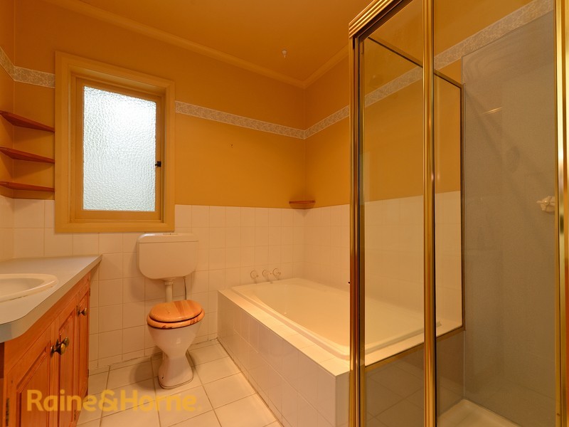 31 Pottery Road, Lenah Valley TAS 7008