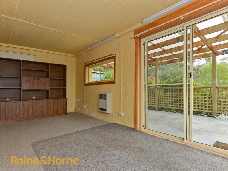 31 Pottery Road, Lenah Valley TAS 7008