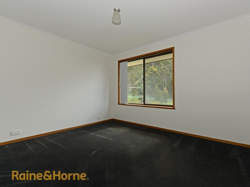 2/125 Pitcairn Street, Montrose TAS 7010