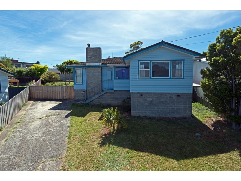 31 Blair Street, Lutana TAS 7009