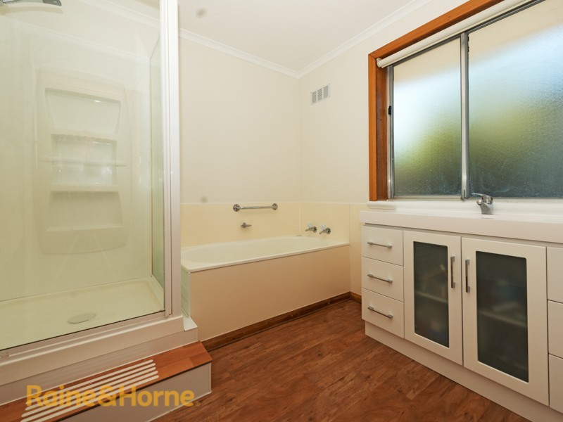 1/3 Kurrewa Court, Bellerive TAS 7018