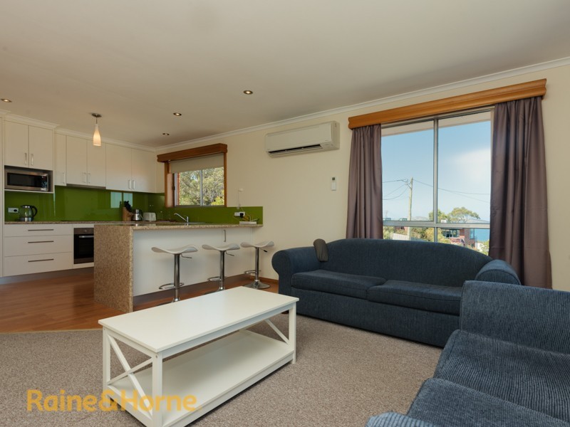 1/3 Kurrewa Court, Bellerive TAS 7018